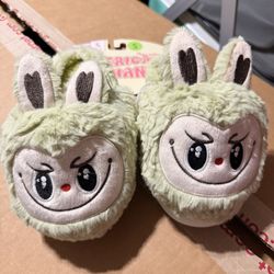 Labubu slippers  S (5-6)
