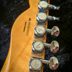 Fender Telecaster Thin Line Deluxe Semi Hollow Body Electric Guitar 6 String Tele With Hard Shell Case 3 tone Sunburst