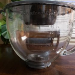 5 qt. Glass Bowl For Kitchen Aid Mixer for Sale in Temecula, CA