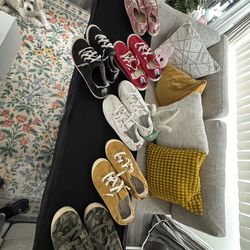 Tenis como nuevos - $5 el par size #6