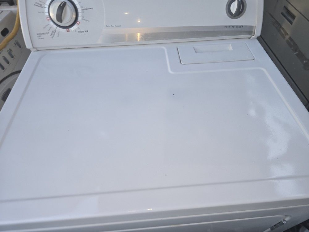 Whirlpool Gas Dryer Super Capacity And Heavy Duty Works Excellent