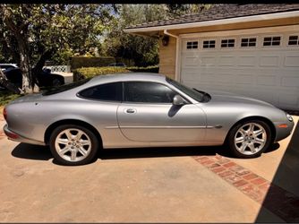 Jaguar XK8 Coupe Silver