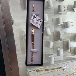 14k Tri-Color ID Bracelet 8.7 Grams 7inches