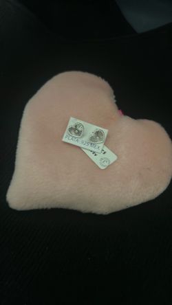 Aretes de plata de corazón