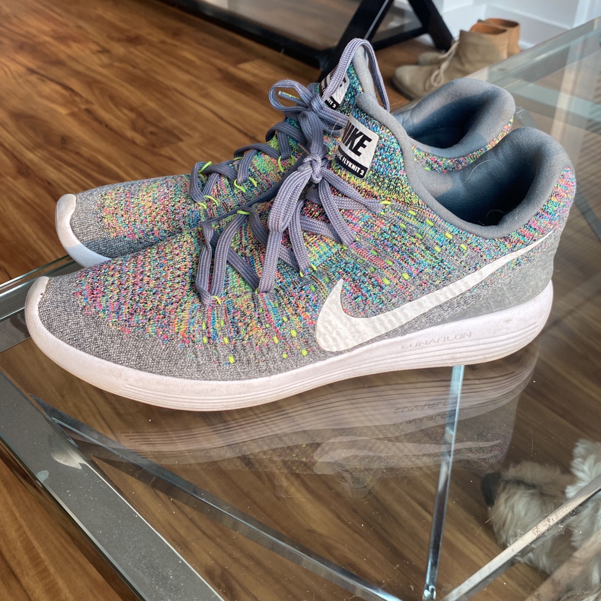 TAKING BEST OFFER! Nike Flyknit 2 for Sale in Middle City West, PA - OfferUp