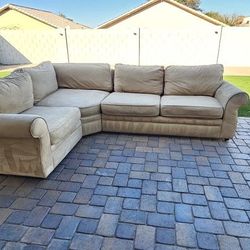 Sectional Couch  !!!FREE DELIVERY!!!