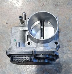 OEM Hitachi Electronic Throttle Body Assembly for Nissan Sentra - 3RA60-01 B