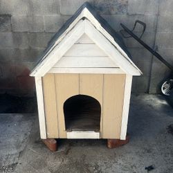 Dog House 