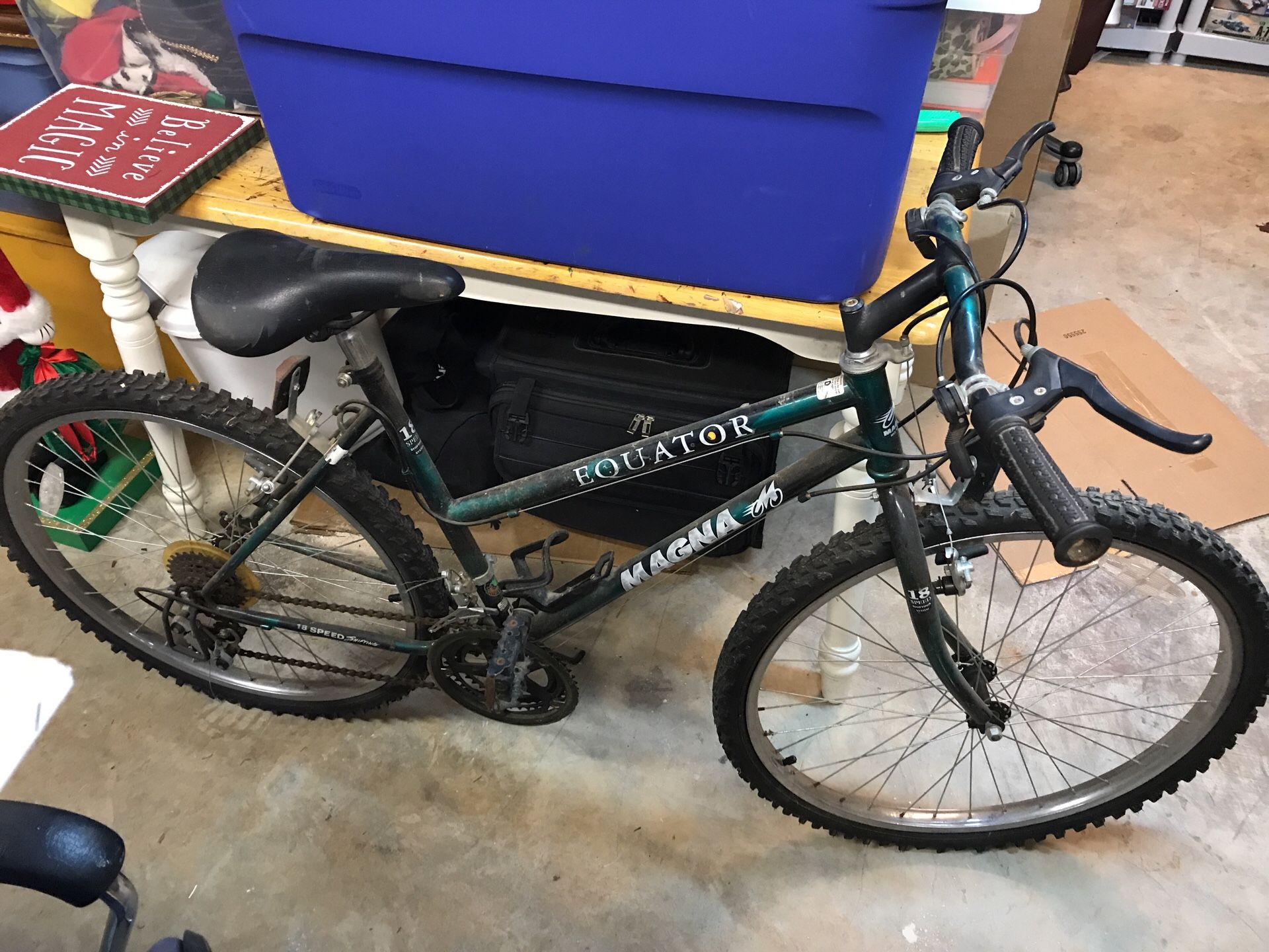 MAGNA Equator 18 speed mountain bike bicycle