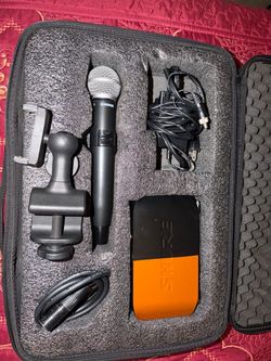 2 Shure equipment