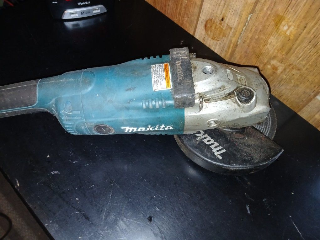 Makita