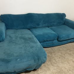 Comfy teal sectional sofa