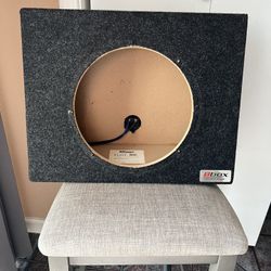 12” Single Sealed Subwoofer Box 