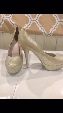 Size 8 heels for dance or special occasion & dresses