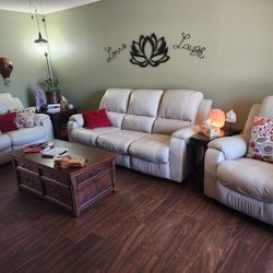 Leather Livingroom Set