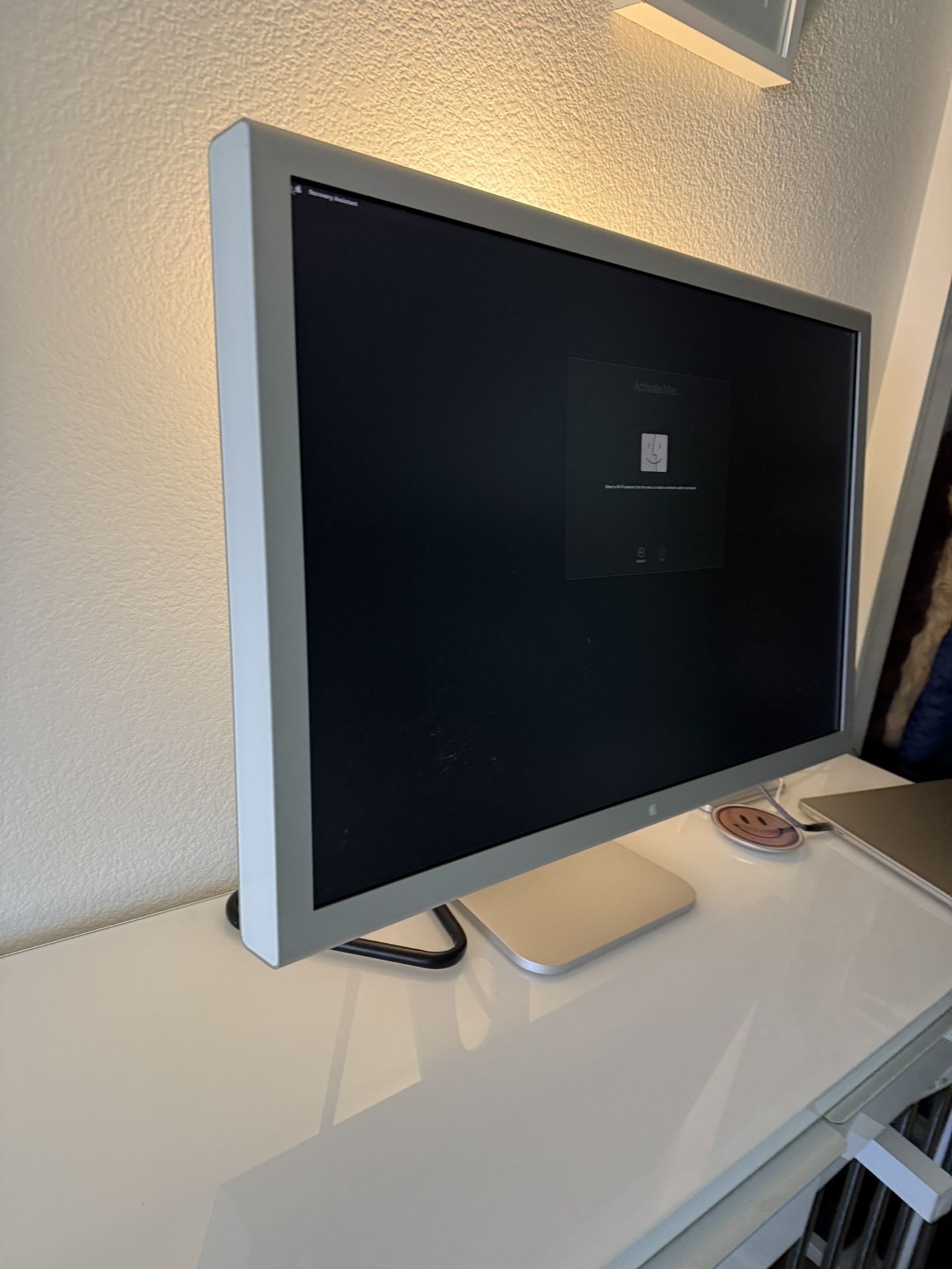 Apple Cinema Display 30-Inch (Aluminum)