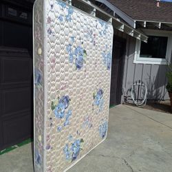 Queen Size Mattress 