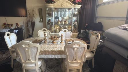 dining table with matching display
