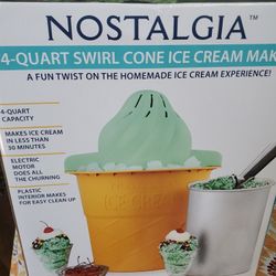 BNIB Nostalgia Ice Cream Maker