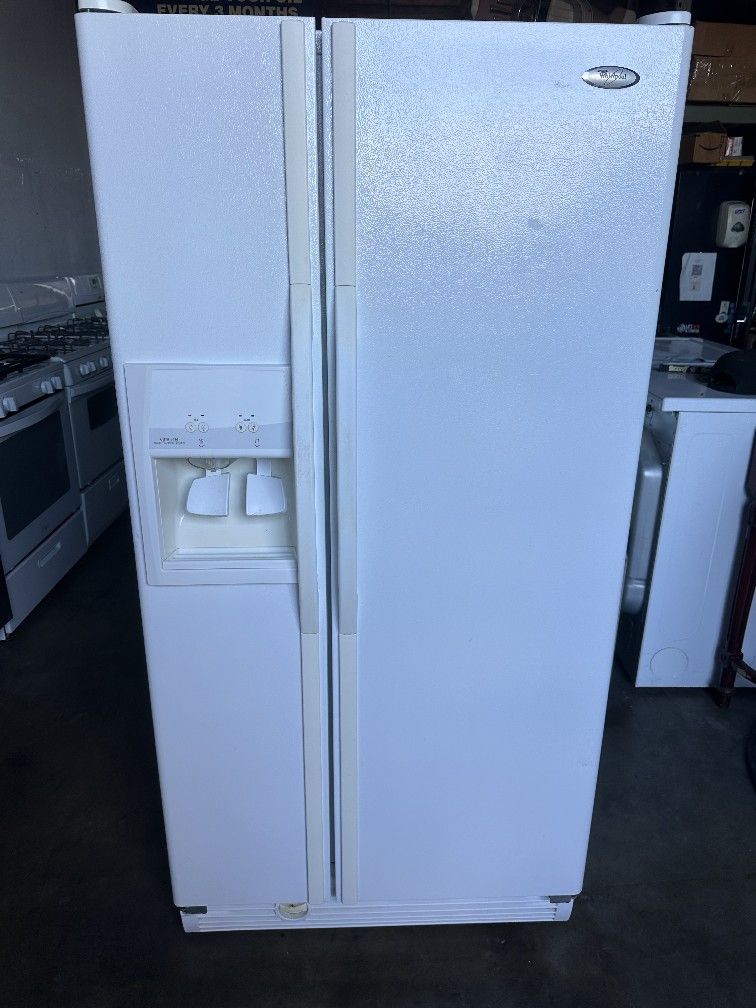 Fully Functional Whirlpool White Side By Side Refrigerator With Water & Ice Dispenser 33" 