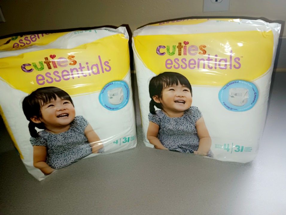 Diapers Size 4