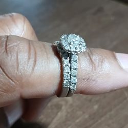 Diamond And White Gold Wedding Set 