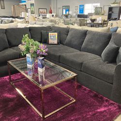 Black Cozy Sectional 🖤😍 $1,699
