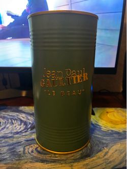 Jean Paul Gaultier le beau
