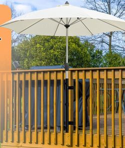 Patio Umbrella Holder for Deck Railing – ZZM Steel Mount – New