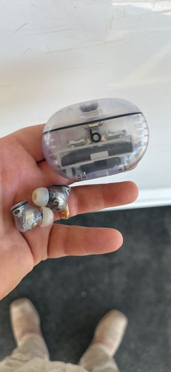 Beats Ear buds