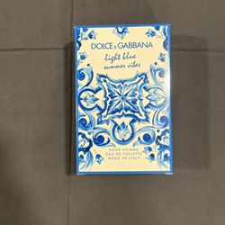 Dolce & Gabbana Light Blue Summer Vibes