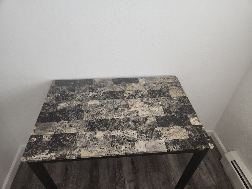 Half Table