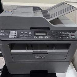 Brother MFC- L2700DW