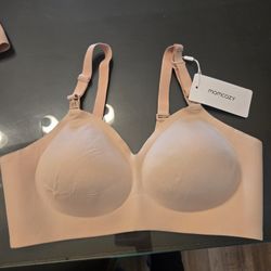 Momcozy Nursing Bra