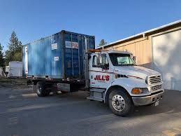 20ft and 40ft Shipping Container Available in Nashville, TN 