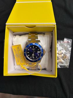 Watch Invicta Pro Diver Two-Tone Watch