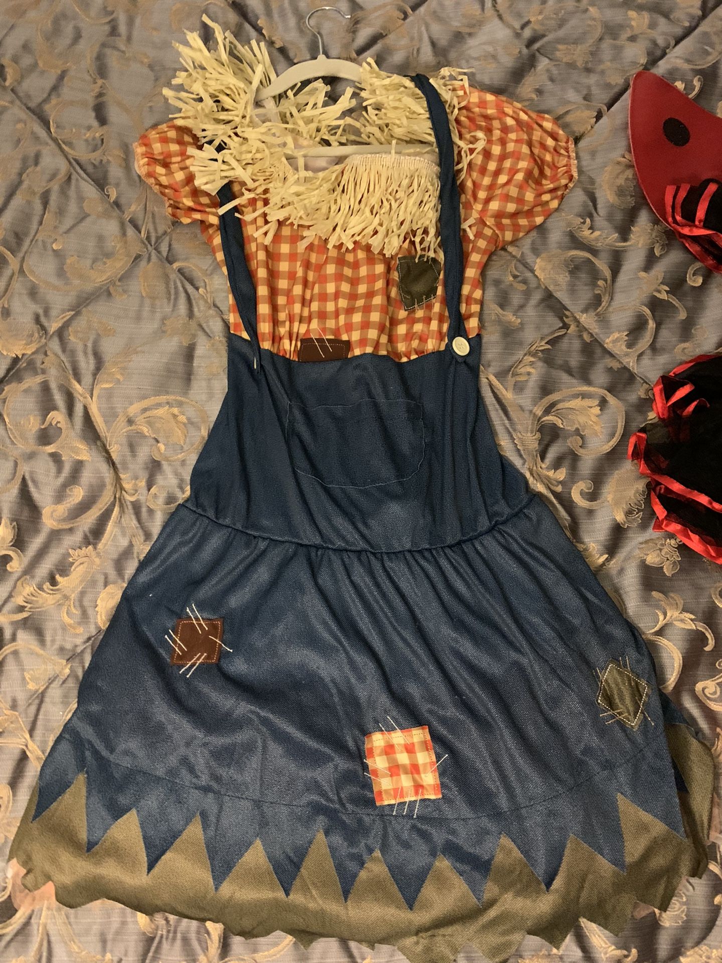 Womens Scare Crow Size M(8-10)