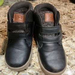 Carter’s Boots Size 8 Toddler Unisex 