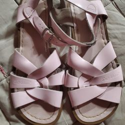 Salt Water Sandles ... Women's 