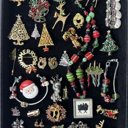 Vintage Christmas Jewelry Lot