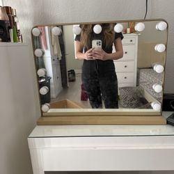 Vanity Mirror 