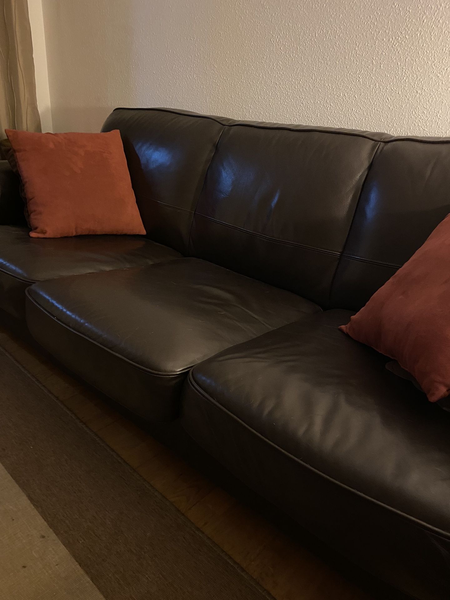Leather Couch for Sale for Sale in Sacramento, CA OfferUp