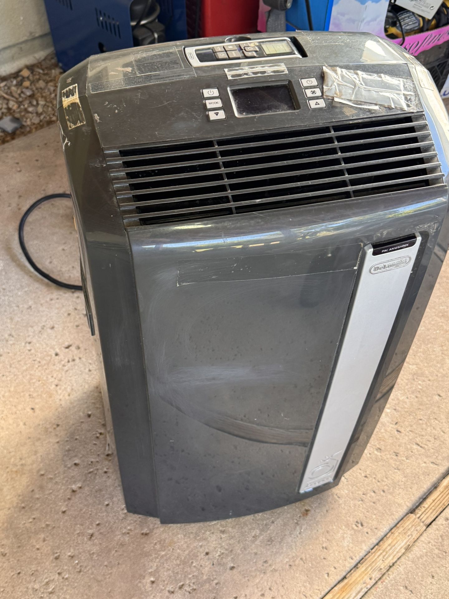DeLonghi Ac Unit 12500 BTU/h