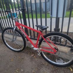 Throne Bike Frame Trades And Cash. the seat is bad ima get a new one