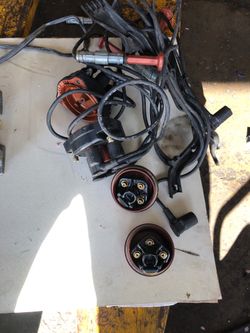 Distributors and spark plug wires