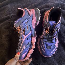 Balenciaga women’s sneakers size 12