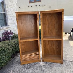 Oak Wood Bookshelves 