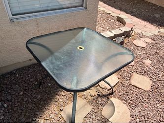 Outdoor table