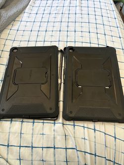 Samsung A11 plus cases like new.