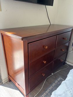 Dresser drawers